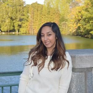 Meet your Posher, Alyna